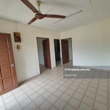 Taman Cempaka Flat @ Tampoi For Sale