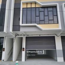 Taman Industri Jaya / Selesa Jaya / 1.5 Storey Factory near Sks Mart