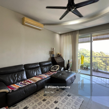 Facing greenary hill side high floor 
