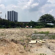 Empty land for rent at sentul walking distance to lrt 48000 sqft 