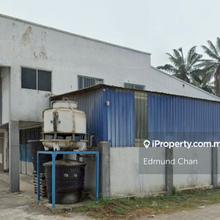 Taman Klang Utama link house corner lot extended big production area