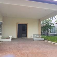 Bandar Puteri Puchong Bungalow 12000sf land for Sale !  