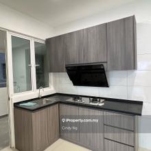 Regina Fully Furnished with 2 Car Park