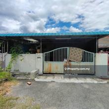 Good Location Landed House for Sale! Freehold Tmn Tayton View!