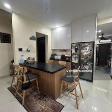 Renovated unit 3 storey Ivy Terrace Denai Alam