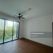 Full Loan, Cash Back, 2 Carpark,Trees @Bukit Lanjan, Damansara Perdana