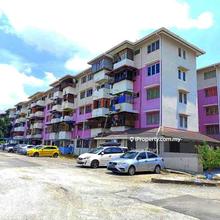 Flat Taman Sri Indah - 6 min to AEON Cheras Selatan