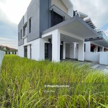 Original unit for sale double storey end lot