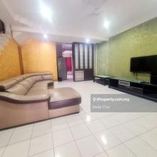 2 Storey Renovated Terrace House, Unblocked View