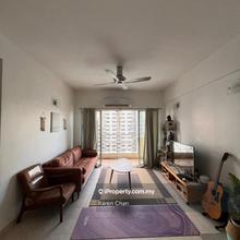 Walking distance to LRT Station