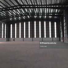 2 acres ,60k b/u ,well maintain new build,limited unit