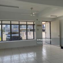 Semenyih Corner Double Storey Terrace, For Kinder Garden Or Stay