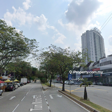 Prime land walk to MRT, Freehold.