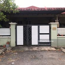 Teres setingkat taman akasia kemaman 
