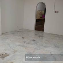 Terrace house for Sale
