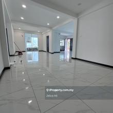 Well maintained, Newly renovated, move in condition 