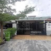 New Freshly Painted Walking distance market schools Lrt