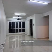 Maxim Citylight 2 Bedrooms 2 Bathrooms partially furnished for rent