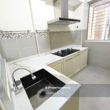 Ground Floor unit, Very well Maintain, Bumi lot with 2 Car Park