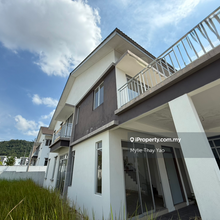 New House , near to Toll