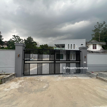 Taman Bukit Kempas Double Storey Semi Detached House Corner Lot