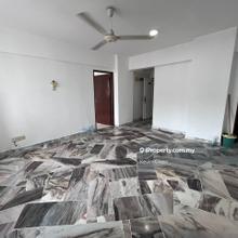 Tasik Height Apartment 4 Rooms Unit For Rent
