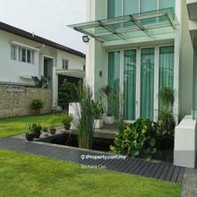 Fully Furnihed Elegant & Majestic Bungalow Shah Alam