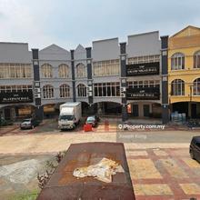Plaza Jelutong Retail Space 