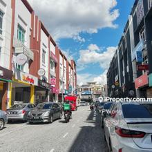 Hot Deal! Prime location 3 Storey Shoplot in Sri Petaling