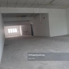 Ready to move in 1st floor Shoplot unit