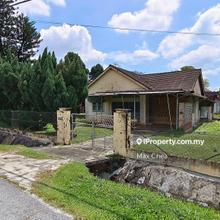 Freehold. Large Land. Strategic Location