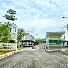 Hijauan Kemensah Townhouse Resort Living Amidst Nature