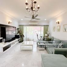 Well renovated duplex unit