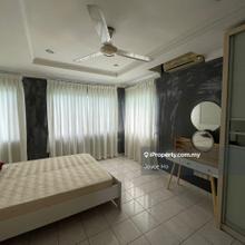 Sri Camelia walk up 4th floor Fully Renovetion