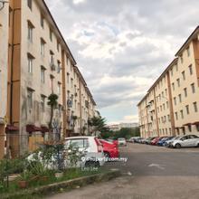 Flat Taman Mount Austin, Jalan Mutiara Emas 2/2, Johor Bahru