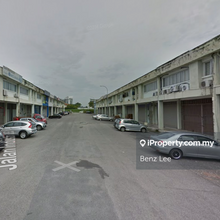 Taman perindustrian usj subang jaya 1.5 storey factory sale leasehold