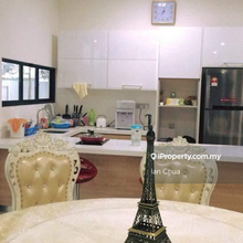 For sale: 3-storey bungalow Isola Grandeur @ Senibong Cove Rm4.5mil