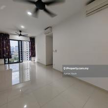 Limit Big Whole Unit 4 Room 2 Toilet Free 2 parking n water dispenser