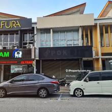 22' x 75'  Shop Office @ Denai Alam For Sale