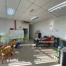 Aman perdana klang 3sty semi d factory with good tenant non flood area
