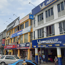Bandar Country Homes Ground Floor Shop