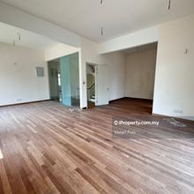 Areca residential semi-D sale / corner lot /good location 