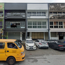 3 Storey Shop