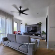 Super Limited Huge Townhouse