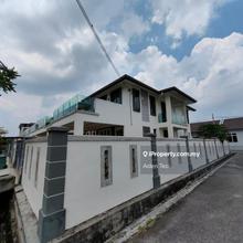 Durian Tunggal Desa Idaman  Double Storey Semi D Freehold Renovation 