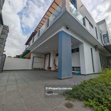 Caranday Park @ Setia Tropika Double Storey End lot Cluster House