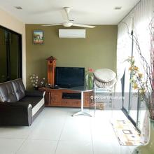 Short Drive to Singapore via Tuas 2nd Link. Excellent Facilities