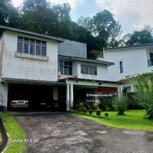 Quiet location within the lush greenery of Taman TAR