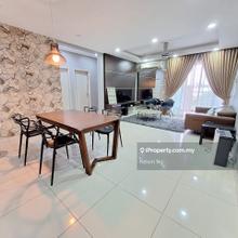 Aman Heights  Freehold Bumi Lot Renovated 2 Car Park For Sale