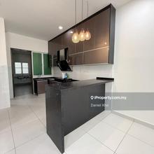 Renovated guarded & gated Kota Bayuemas nearby Lrt station 